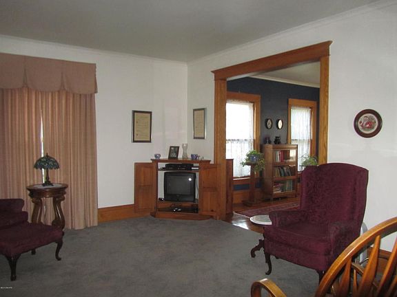 3rd image of 107 Garrison Ave