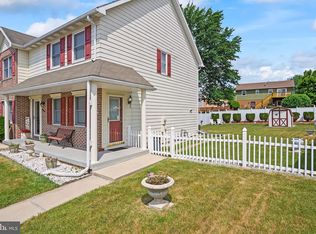 1032 Hampton Cir, Hagerstown, MD 21742