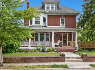 15 4th St, Hanover, PA 17331