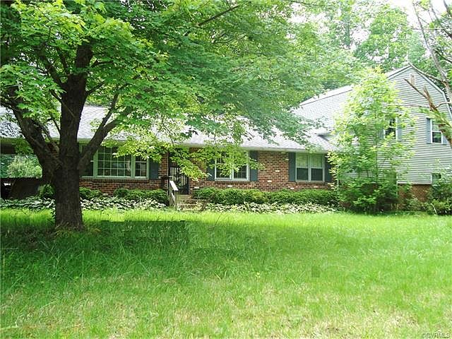 1st image of 9910 Knobs Hill Ln