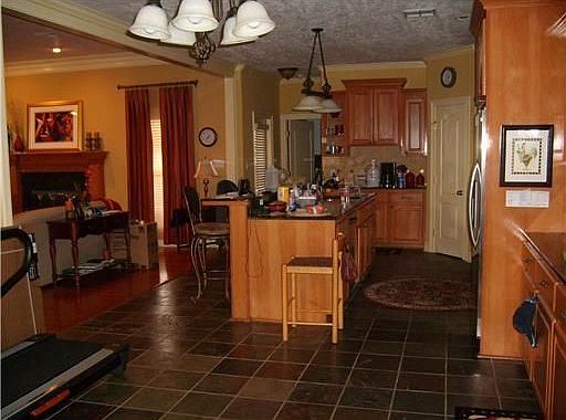 2nd image of 4322 Crossington St