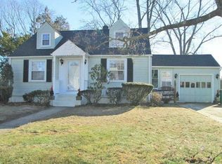 120 Yucatan Dr, Warwick, RI 02889