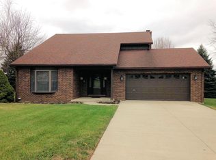 107 Robin Ln, Hillsboro, OH 45133