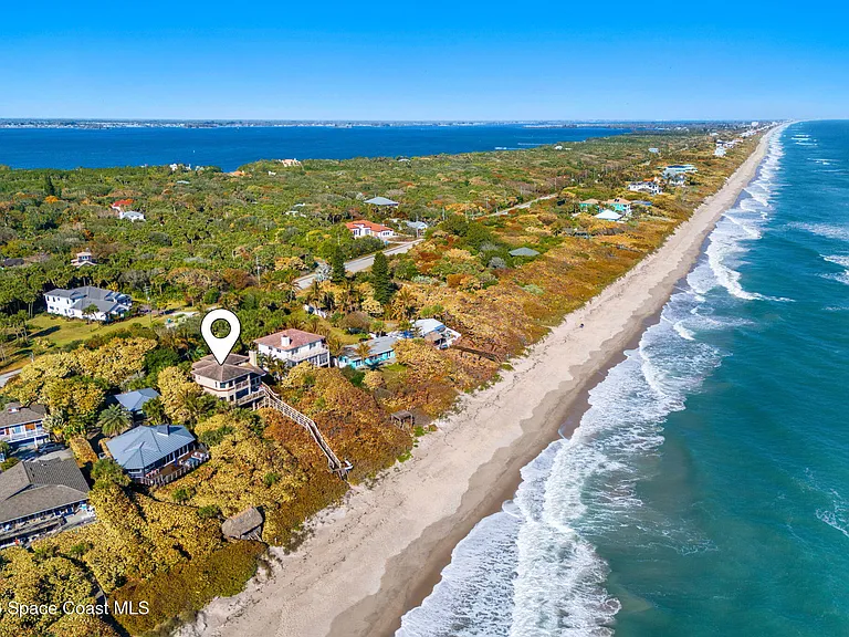 9085 Highway A1A — Photo 17
