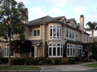 421 Crest Ave, Huntington Beach, CA 92648