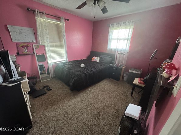 304 S Blair Rd, Joplin, MO 64801