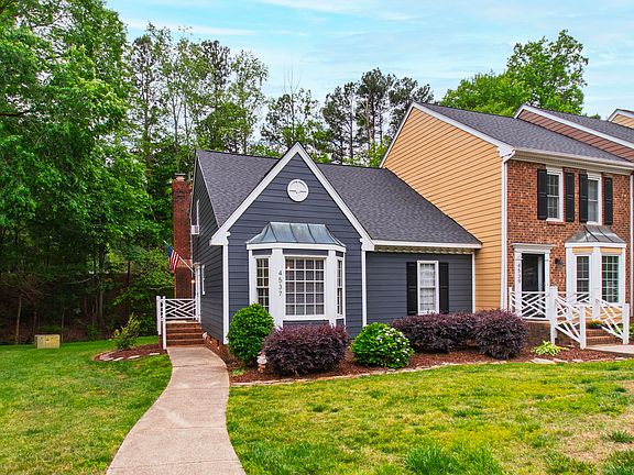 2nd image of 4537 Hershey Ct