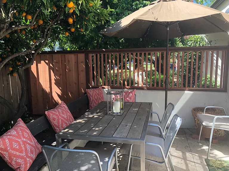 1661 Castilleja Ave — Photo 2