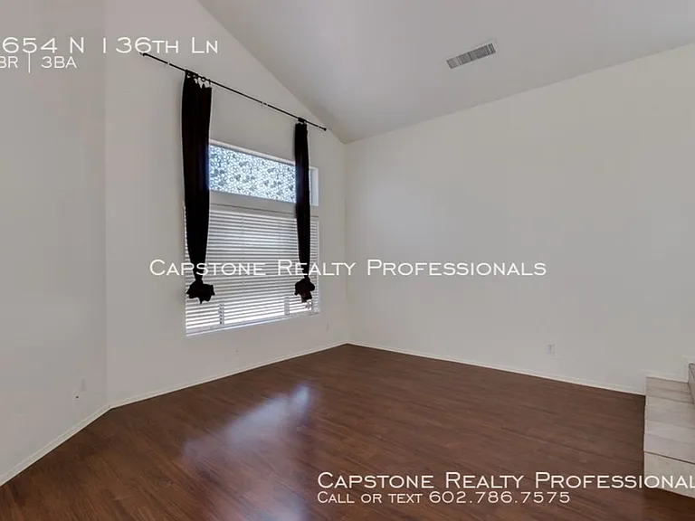 1654 N 136th Ln — Photo 4