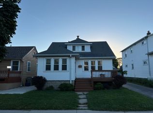 218 N 70th St, Milwaukee, WI 53213