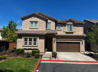 913 Blossom Rock Ln, Folsom, CA 95630