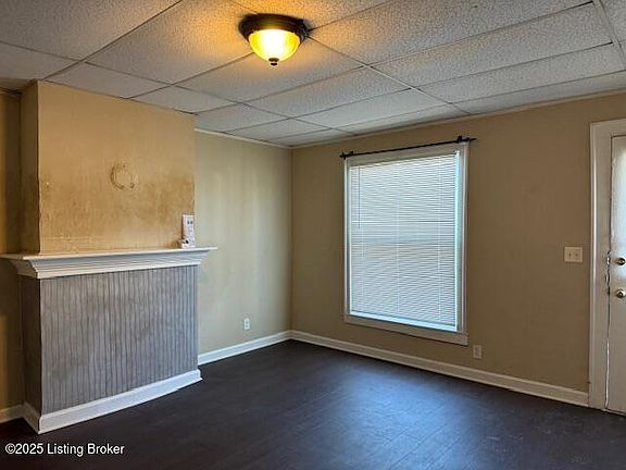 4th image of 538 Lilly Ave