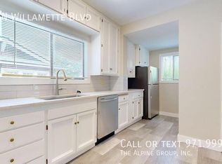 2977 N Willamette Blvd, Portland, OR 97217