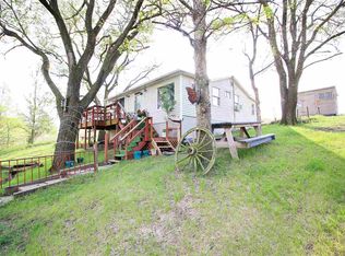 23459 Riverfront Dr, Fulton, IL 61252