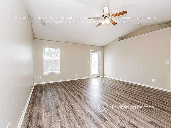 4th image of 11088 Dusenburg Ct