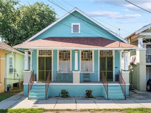 1713 Rousselin Dr, New Orleans, LA 70119