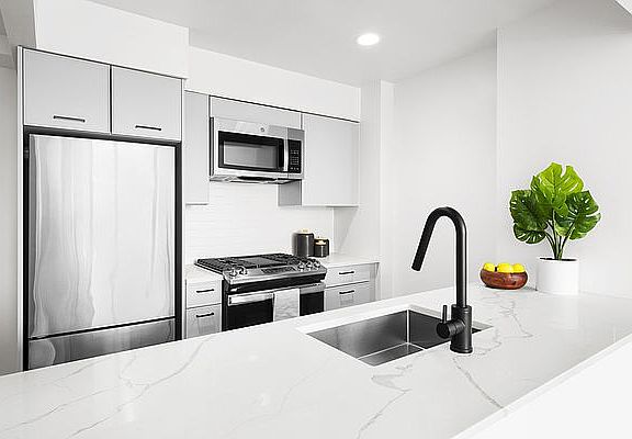 4th image of 1101 President St APT 912