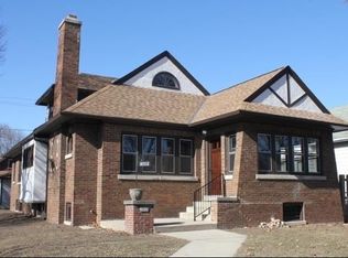 3003 N 46th St, Milwaukee, WI 53210