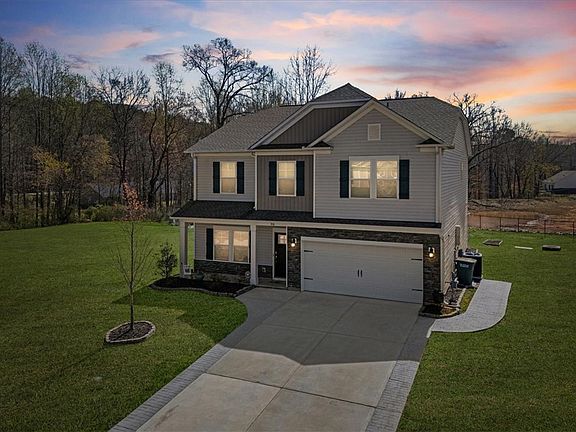 3rd image of 316 Balsa Way