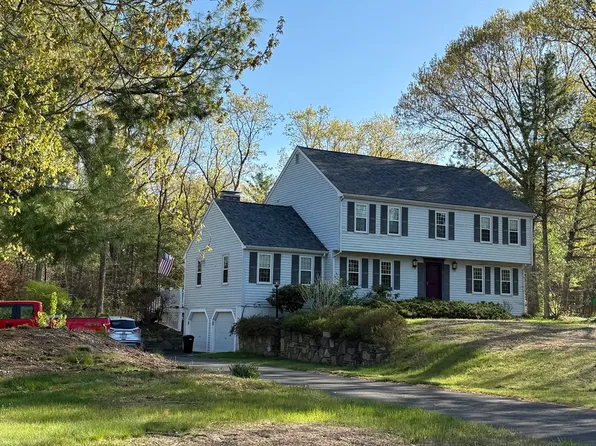 6 J William Hts, Millis, MA 02054