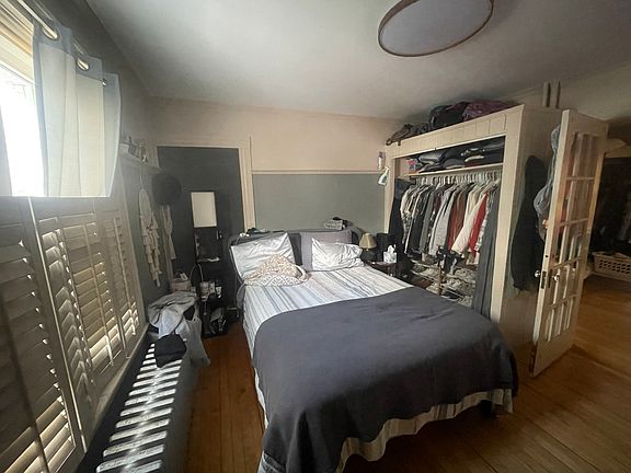 4th image of 19 Rogers St #1