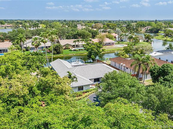 4th image of 9791 NW 10th St
