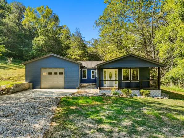 15407 Aberdeen Rd, Bennington, IN 47011