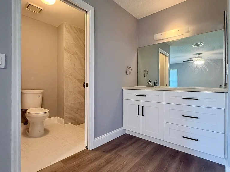 432 Ashwood Pl — Photo 24