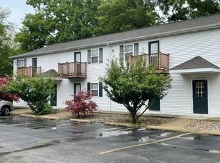 6th Street Apartments, Charleston, IL 61920
