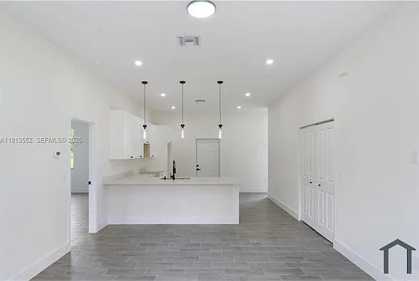 710 Peacock Ave — Photo 15