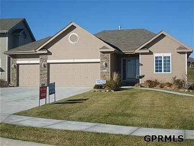 1st image of 9312 S 168th Avecir