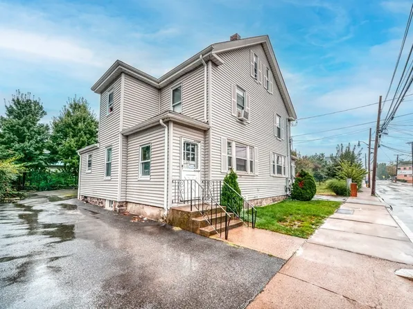 119 121st Pne, Waltham, MA 02453