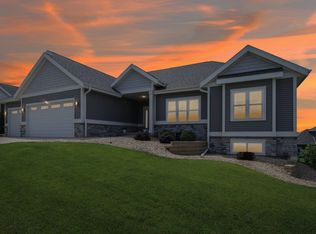 2304 Bridgett St, Waunakee, WI 53597