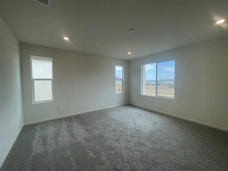 938 Helena Rdg — Photo 14