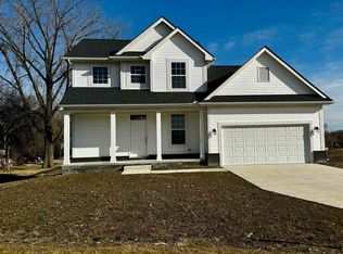 26389 Pine Gate Ave, New Baltimore, MI 48051