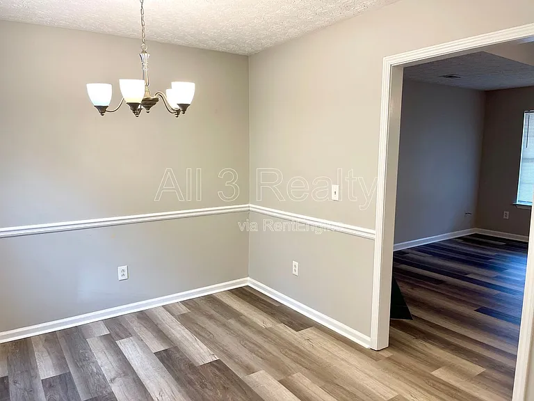 460 Mountainview Dr — Photo 7