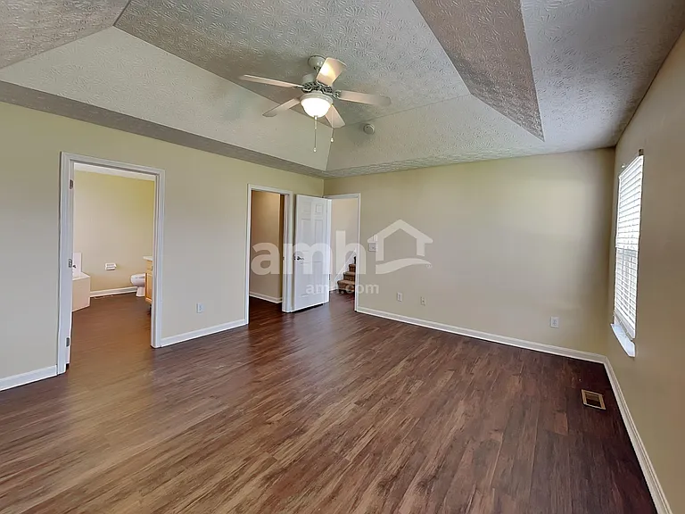 10136 Corona Ln — Photo 14