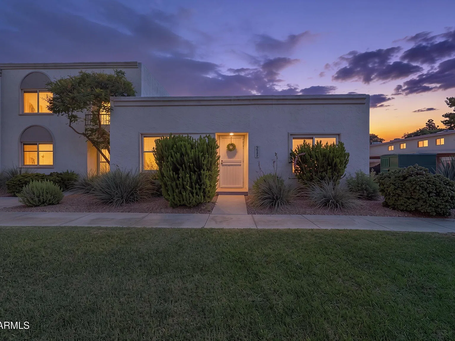 3 bed, 1298 sqft, $2,775 — Photo 1