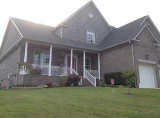 4325 Wellesley Dr, Ooltewah, TN 37363