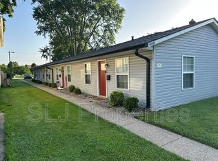 408 W Market St APT 1, Jeffersonville, IN 47130