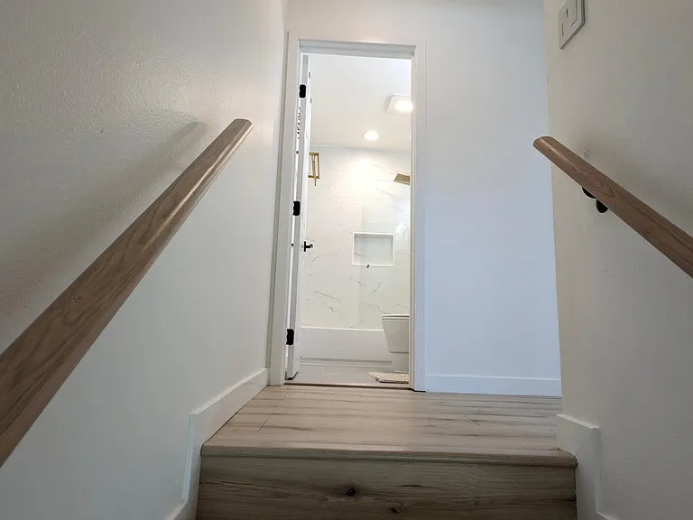 809 S 4th St #6 — Photo 7