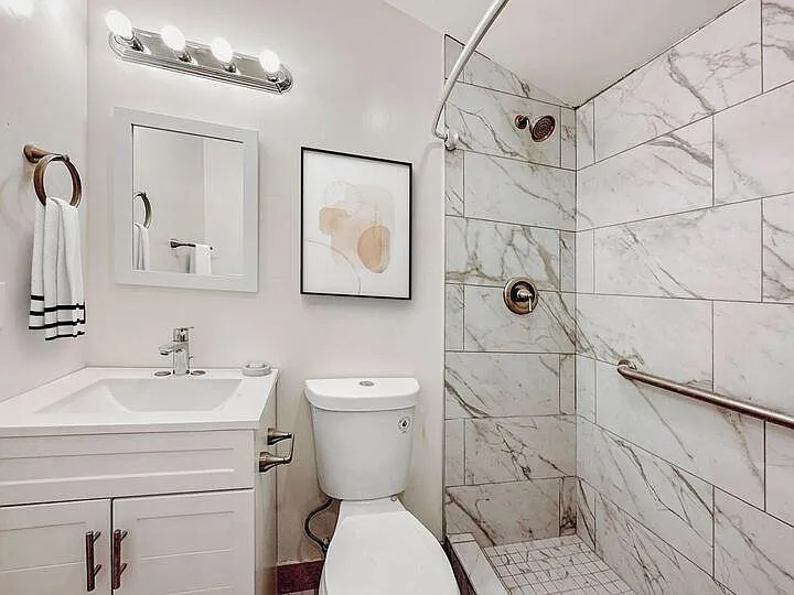 2425-3 Sarbonne Dr — Photo 3