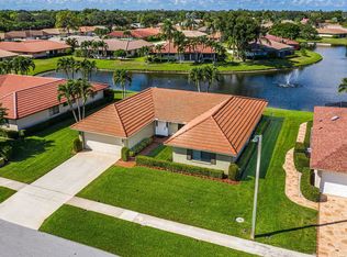 10491 Green Trail Dr N, Boynton Beach, FL 33436