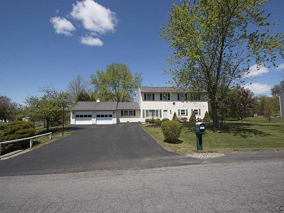 2nd image of 1 Appaloosa Ct