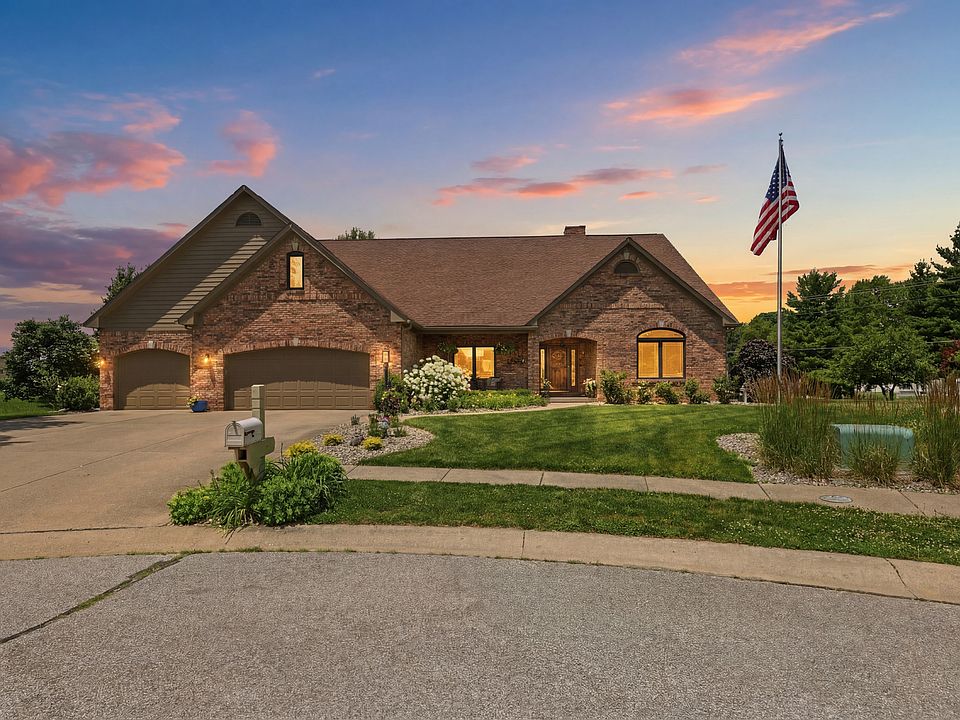 1st image of 2496 Turf Way