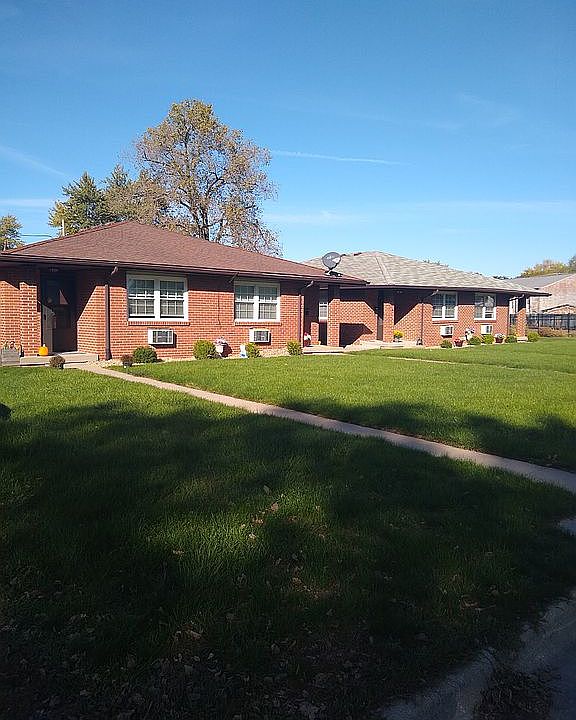 1st image of 605-607 W North St