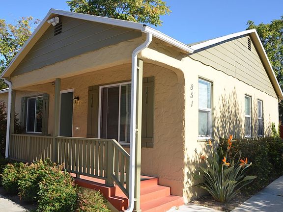 2nd image of 851-853 E San Antonio St
