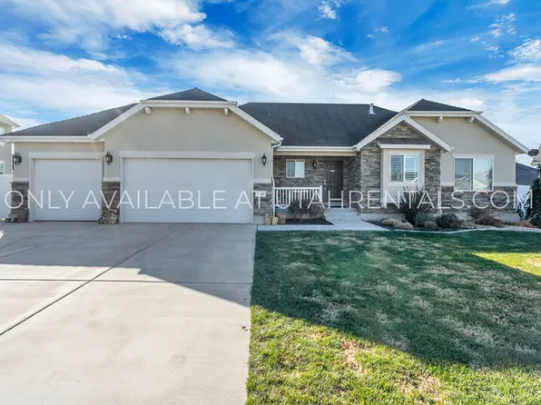 1419 W Stayner Dr, Farmington, UT 84025