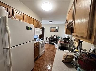 1st image of 4111 E Deckard Dr