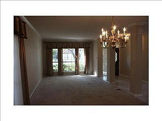 5th image of 11110 Crossland Dr
